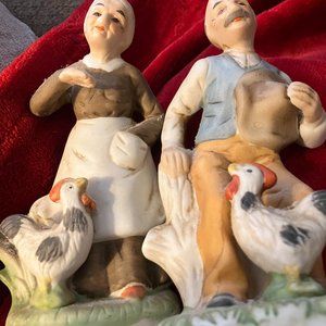 Figurines
